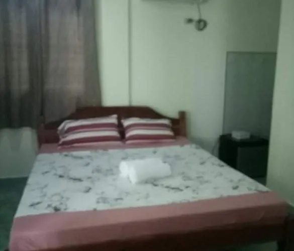 Diva Motel *